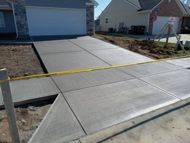 Choosing The Right Materials For A Durable Driveway Surface in Medford, OR